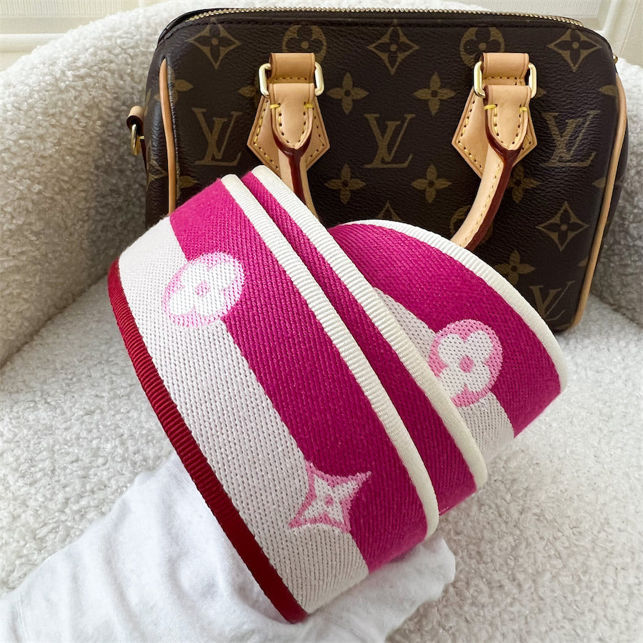 LV Speedy Bandouliere 20 in Monogram Canvas and Pink Patterned Strap