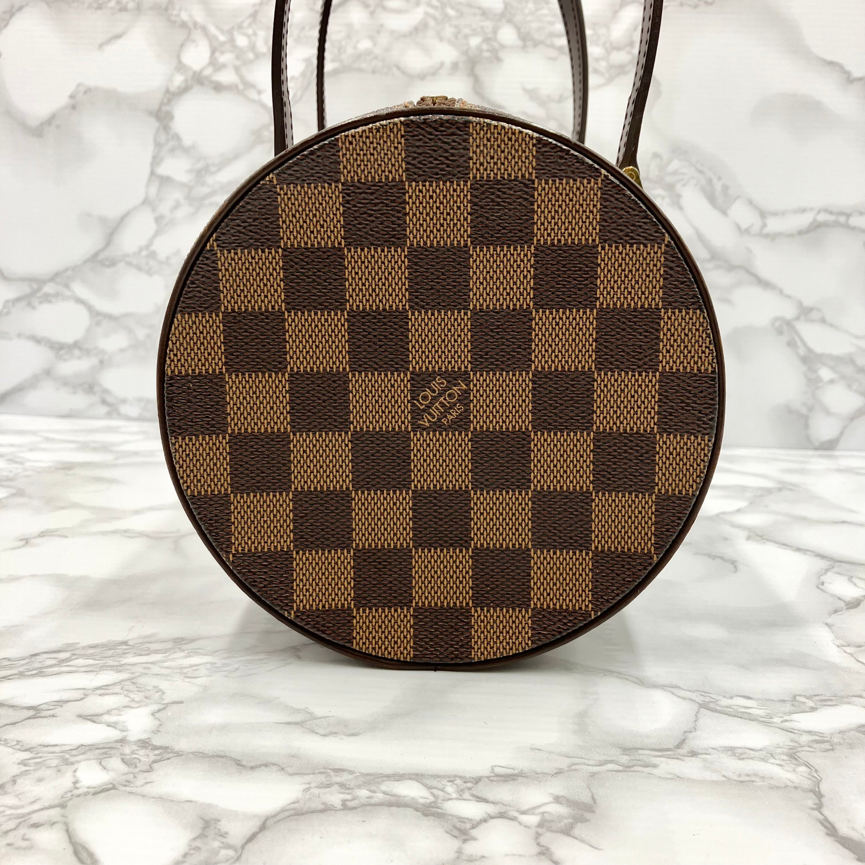 LOUIS VUITTON Damier papillion