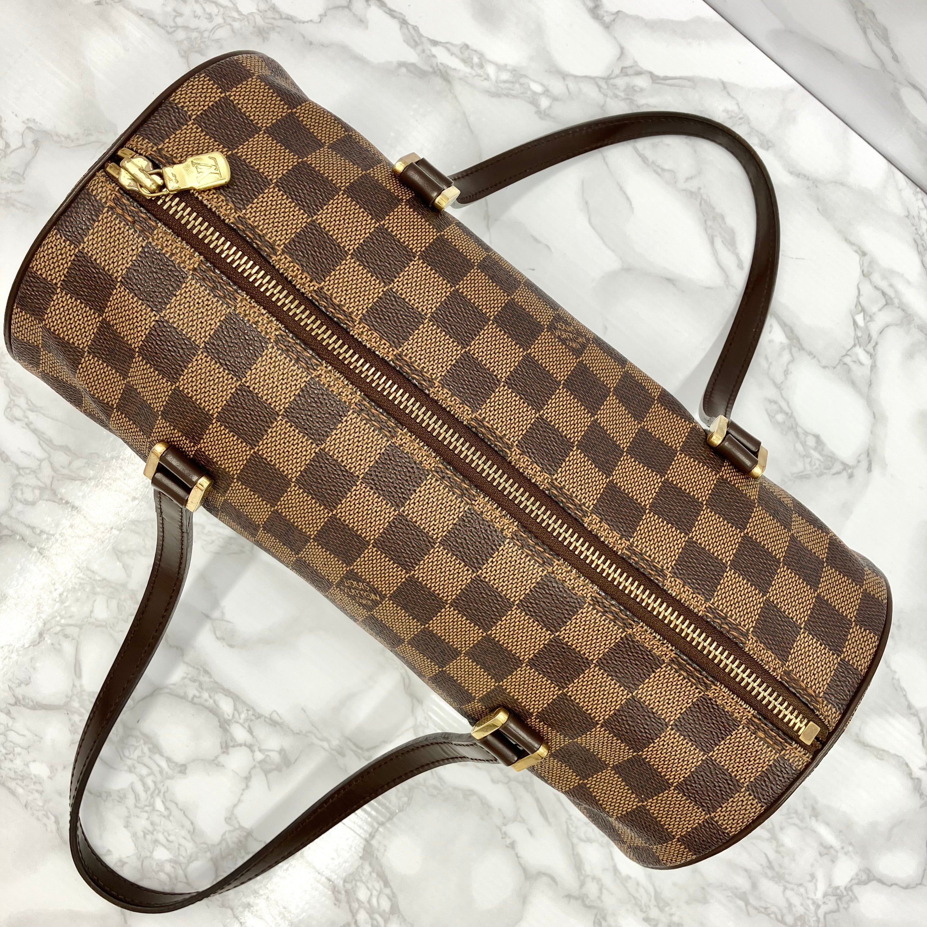 LOUIS VUITTON Damier papillion