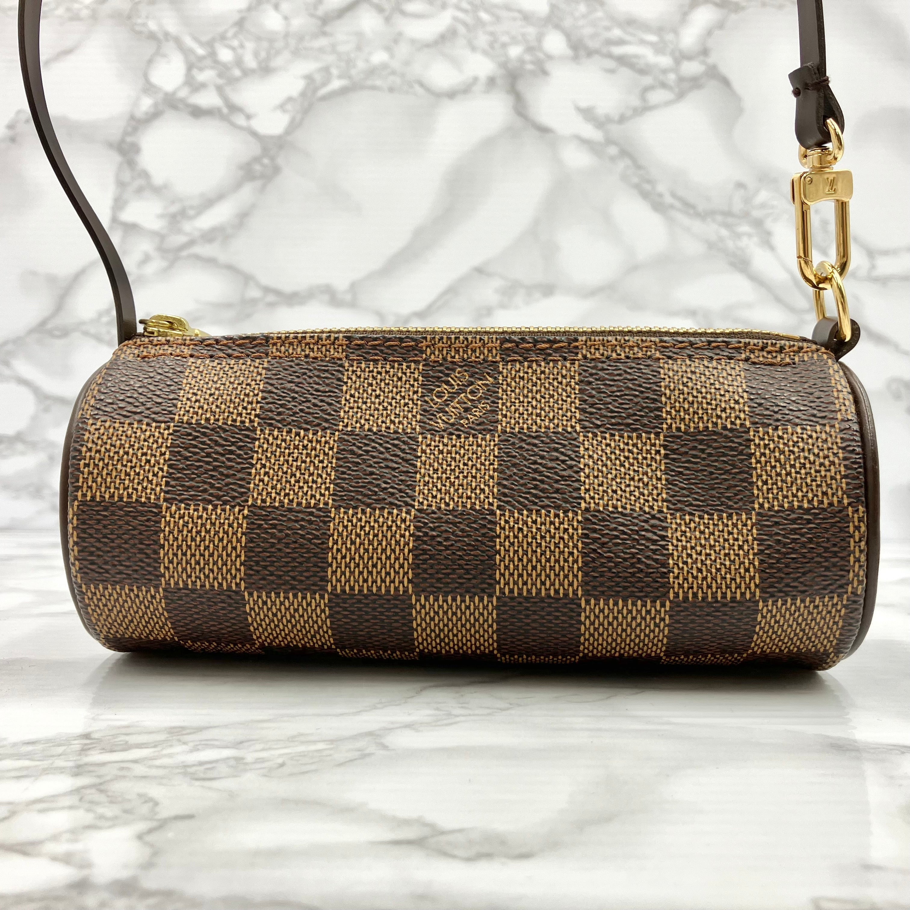 LOUIS VUITTON Damier papillion