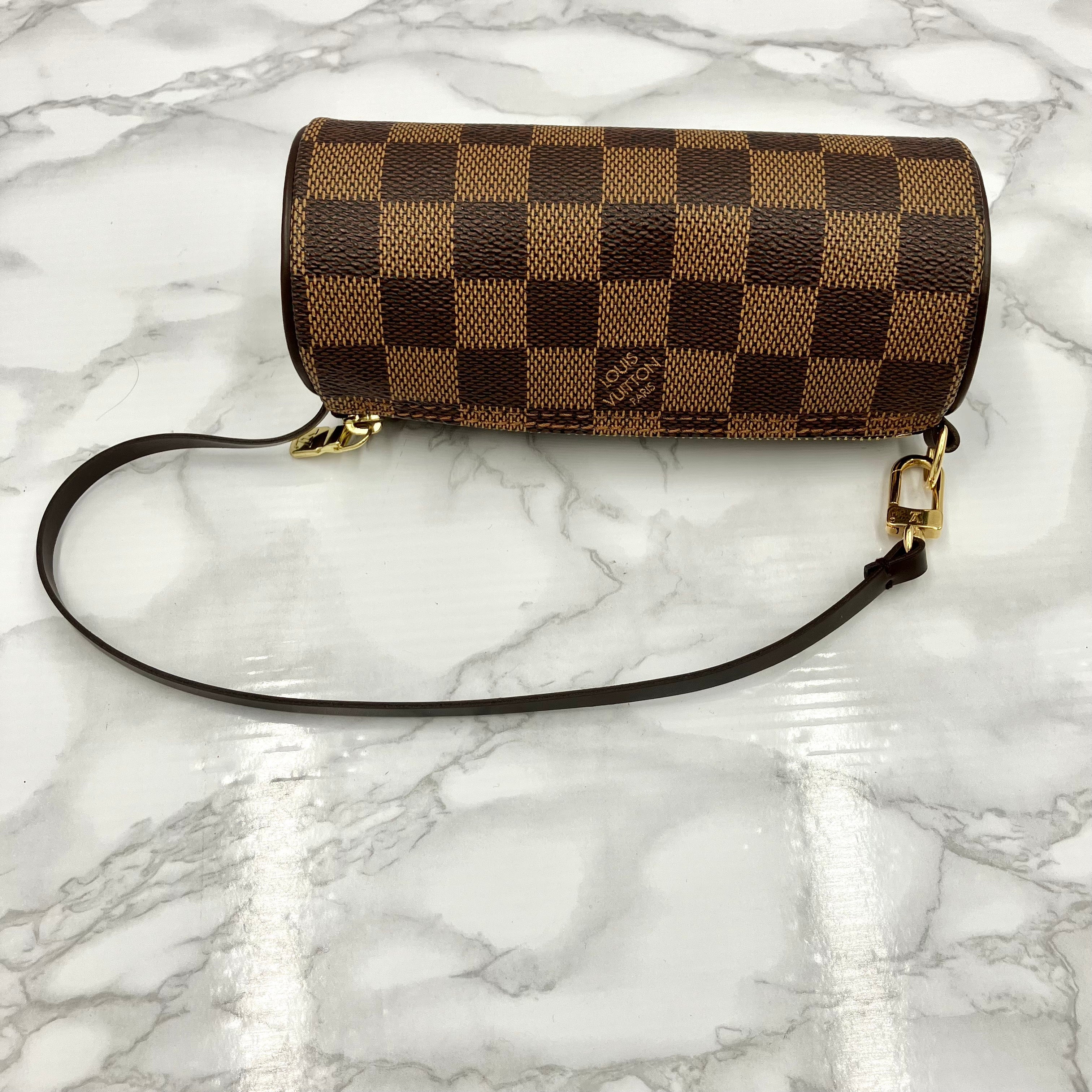 LOUIS VUITTON Damier papillion