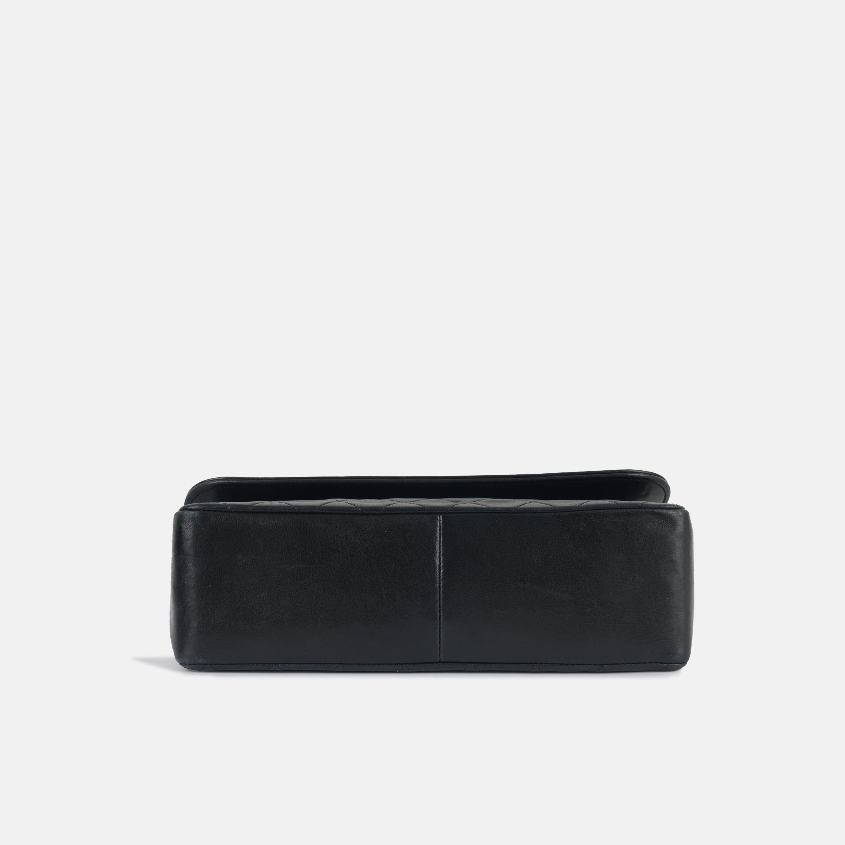Chanel Vintage Diana Flap - Black