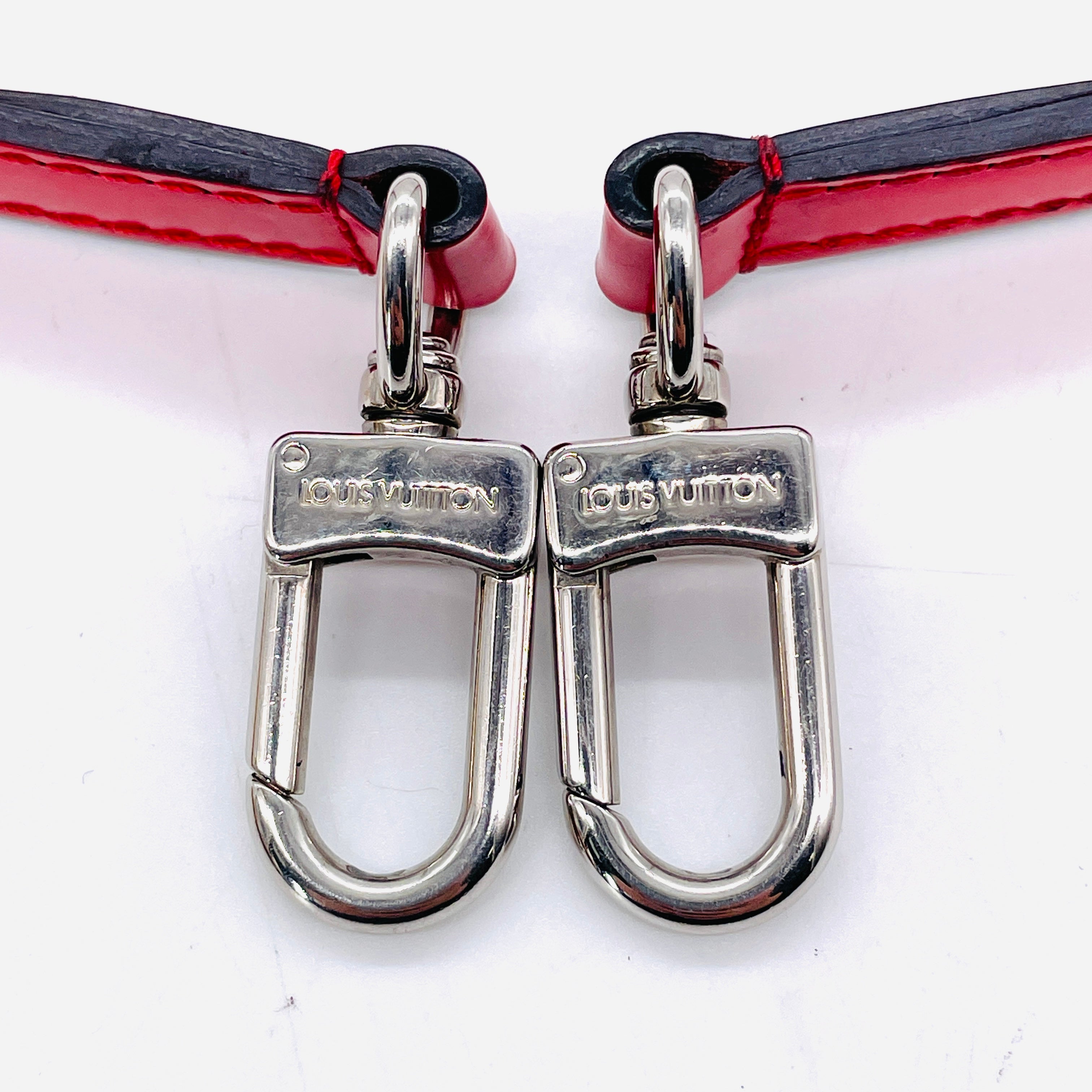 LOUIS VUITTON Epi Cluny BB
