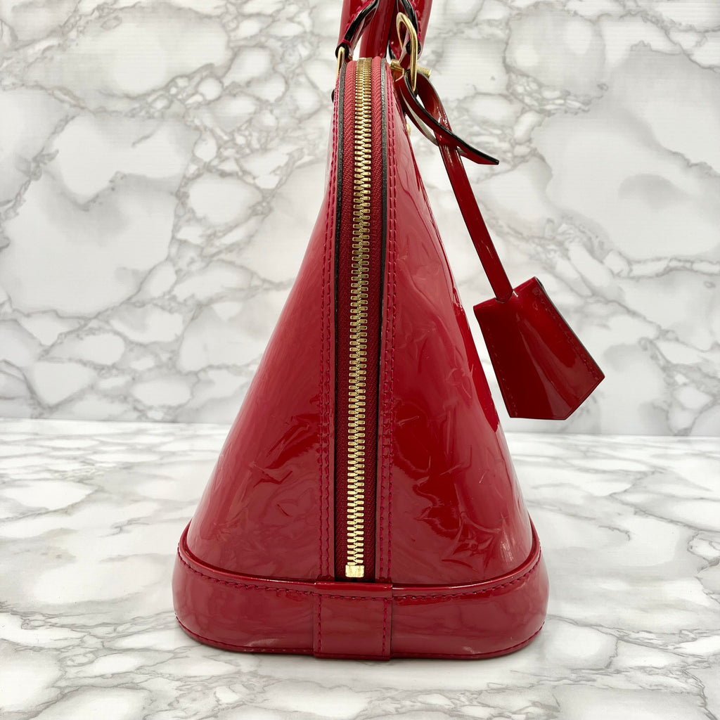 LOUIS VUITTON Vernis Alma PM