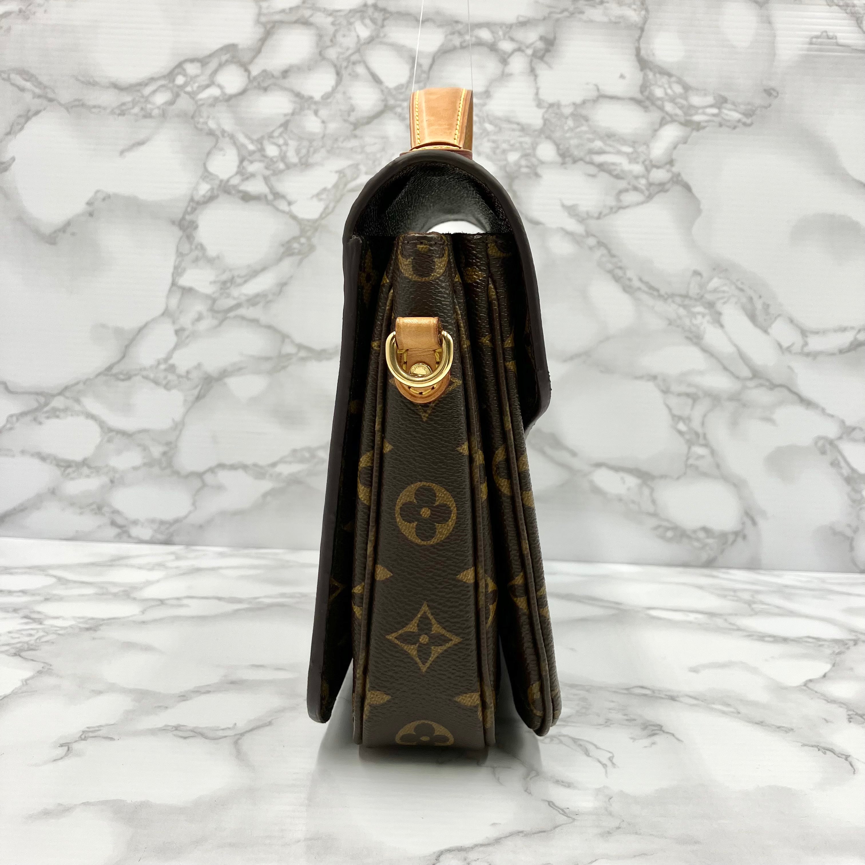 LOUIS VUITTON Monogram Metis