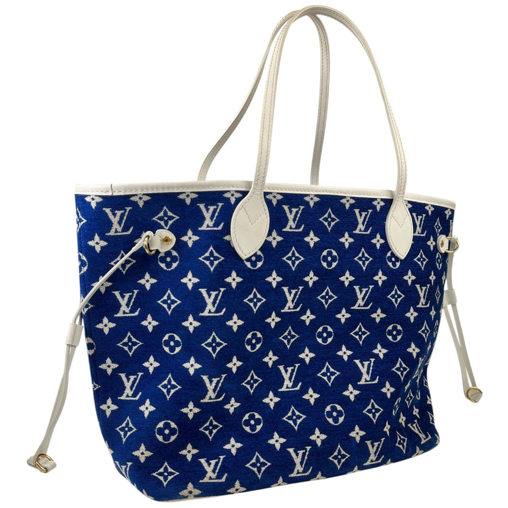 Women's Neverful Spring In The City Mm Tote Bag Blue