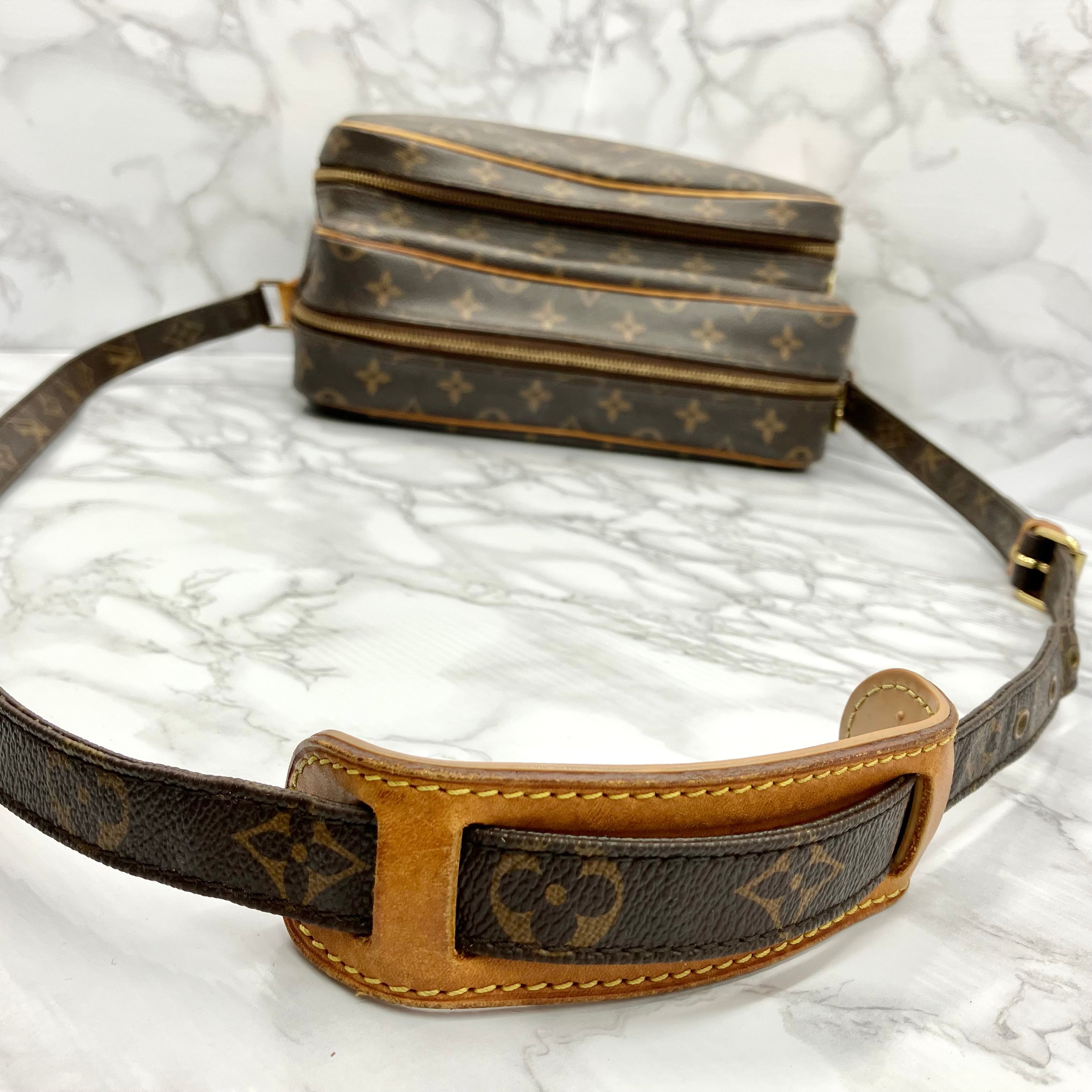 LOUIS VUITTON Monogram Nile