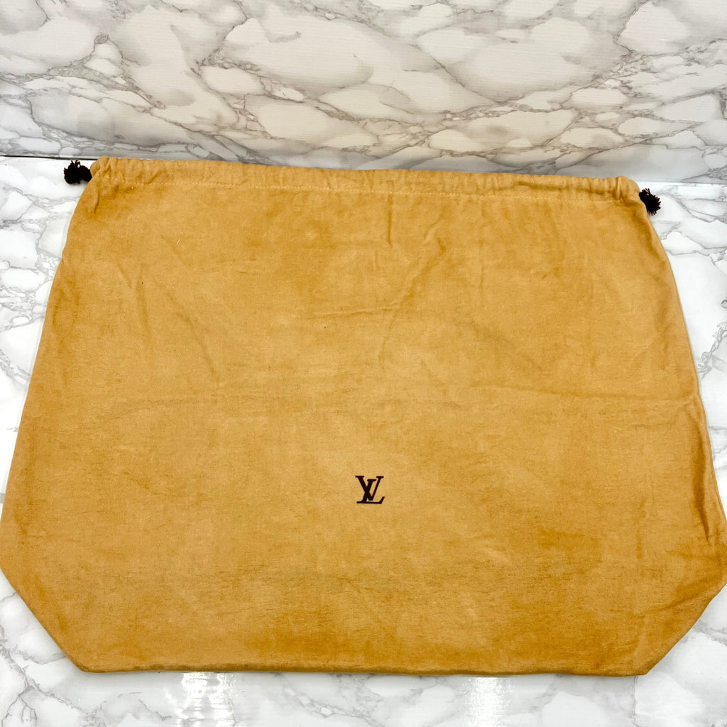 LOUIS VUITTON Monogram Nile