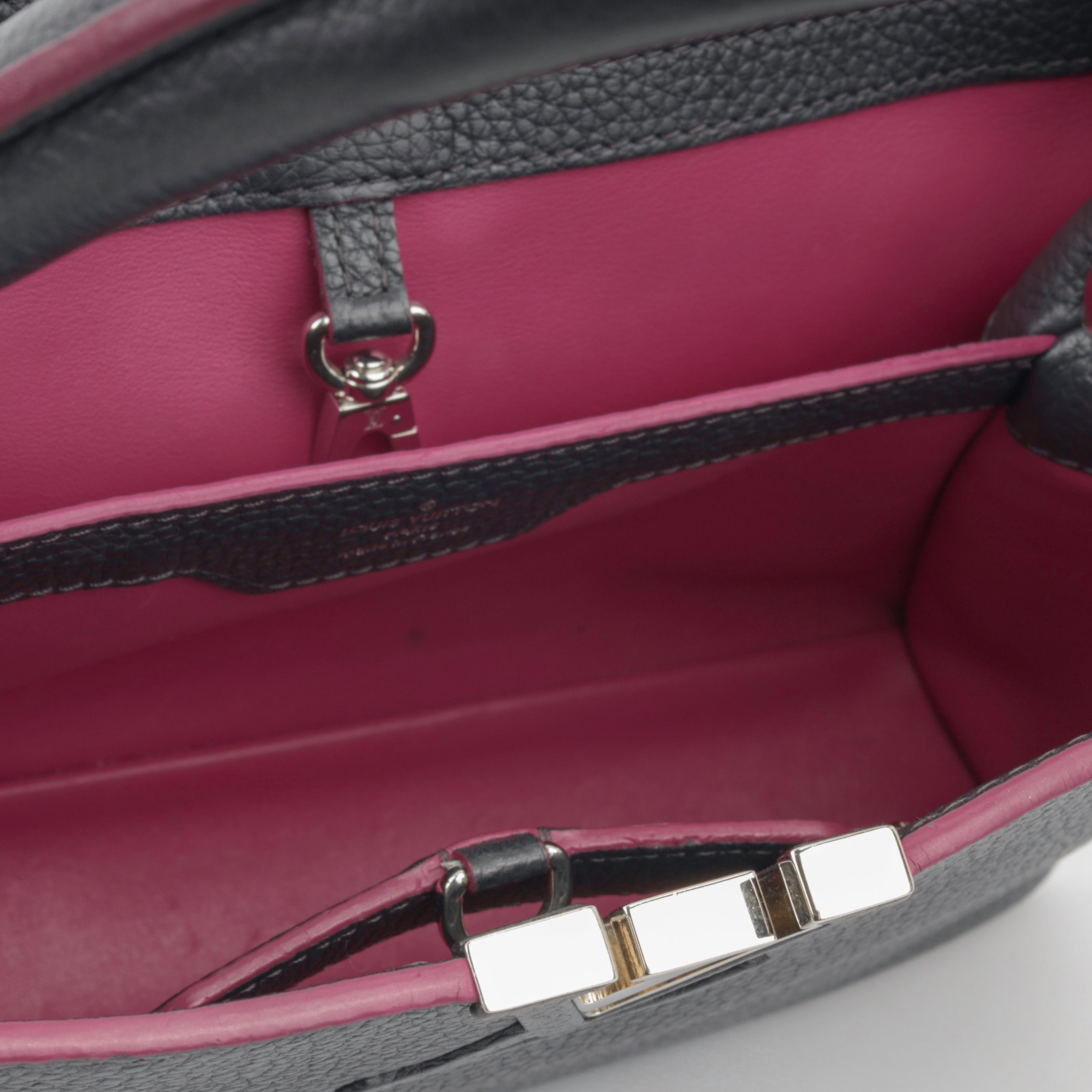 Louis Vuitton Capucines MM