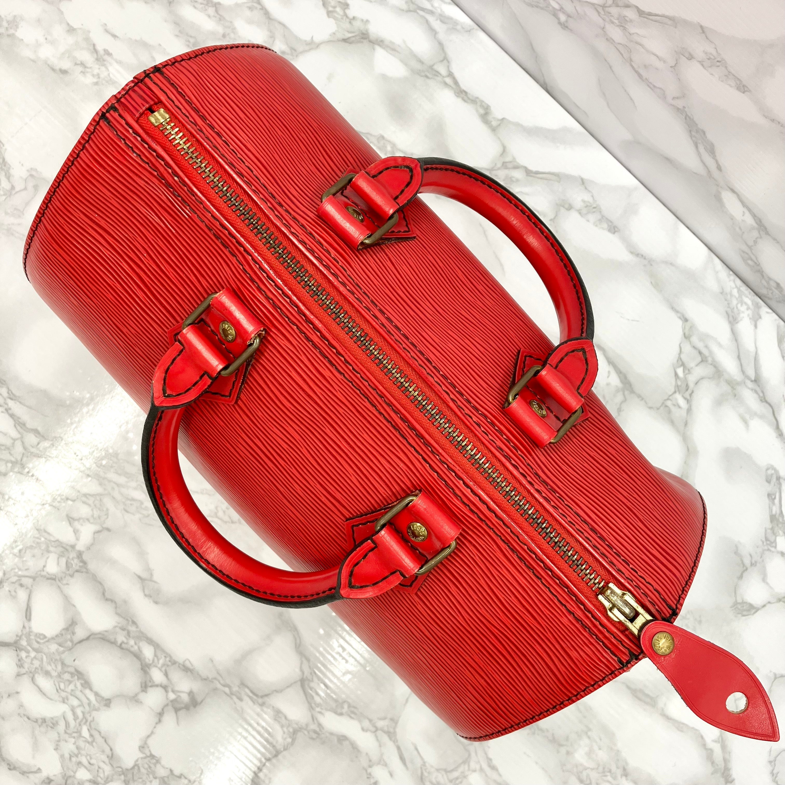 LOUIS VUITTON Epi Sppedy 25