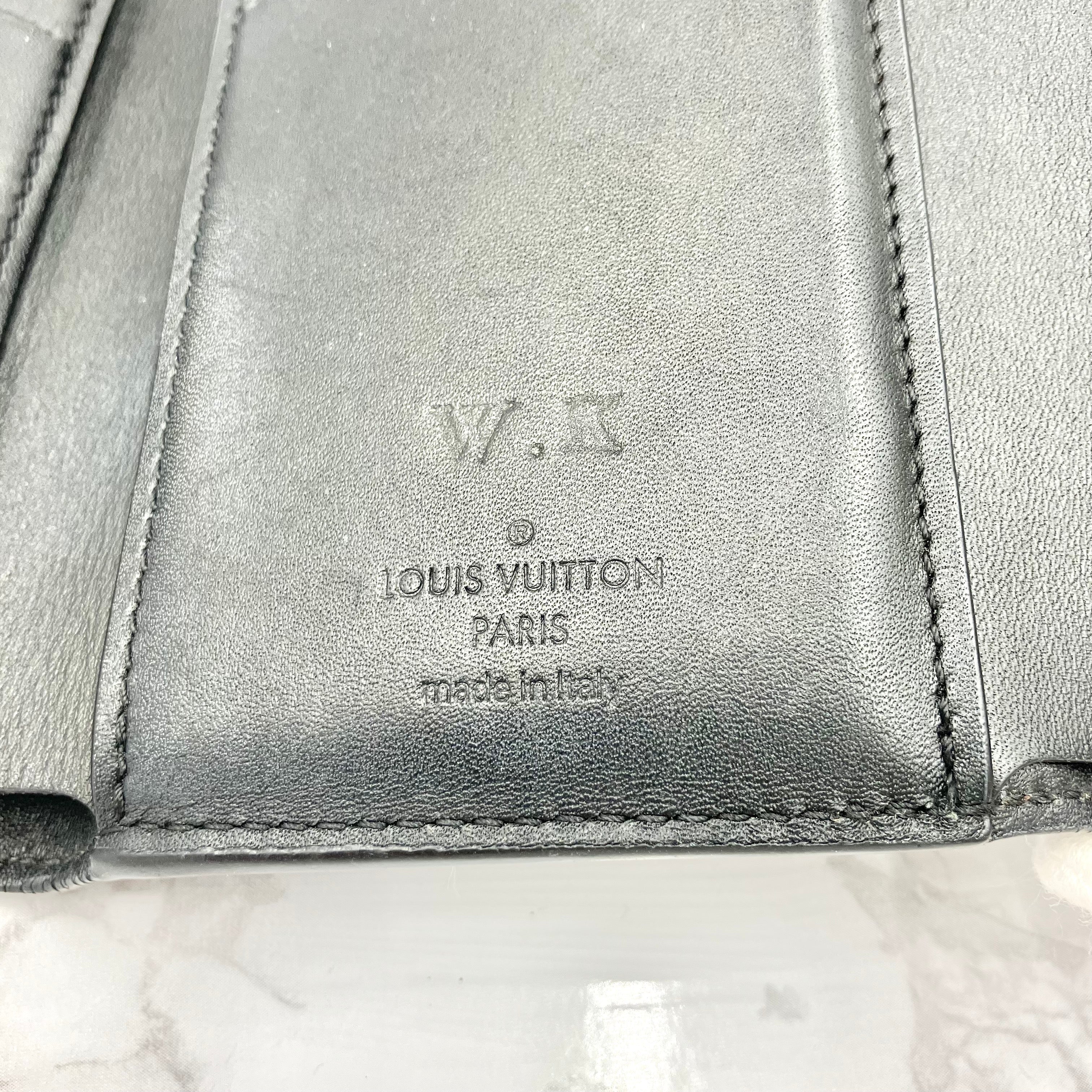 LOUIS VUITTON Monogram Cherrywood Wallet