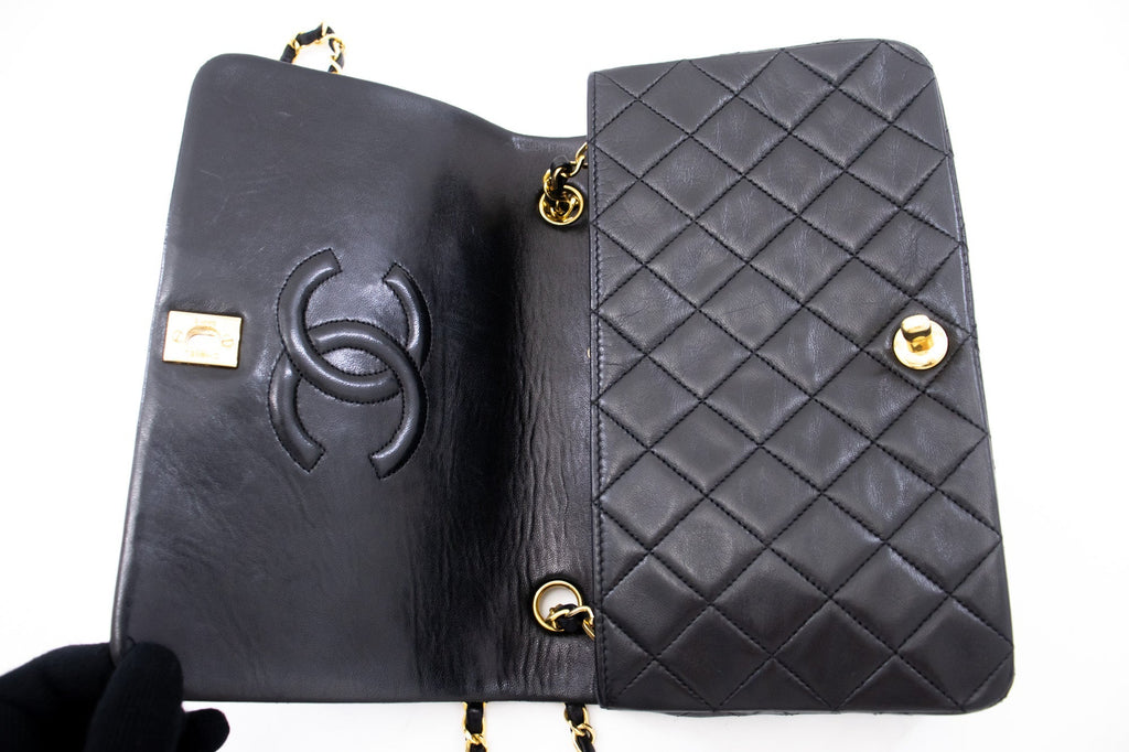 CHANEL Full Flap Chain Shoulder Bag Clutch Black Quilted Lambskin k84
