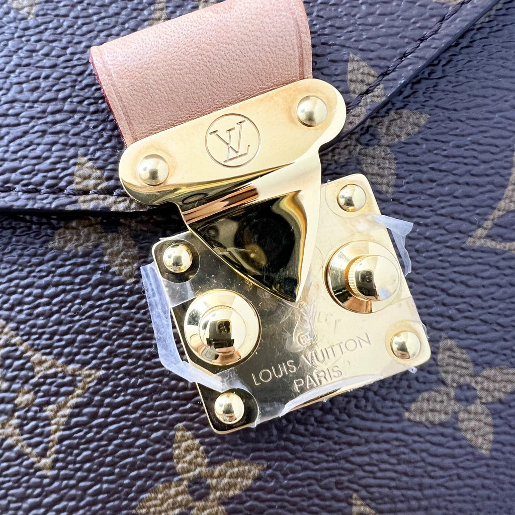 LV Pochette Metis in Monogram Canvas and GHW