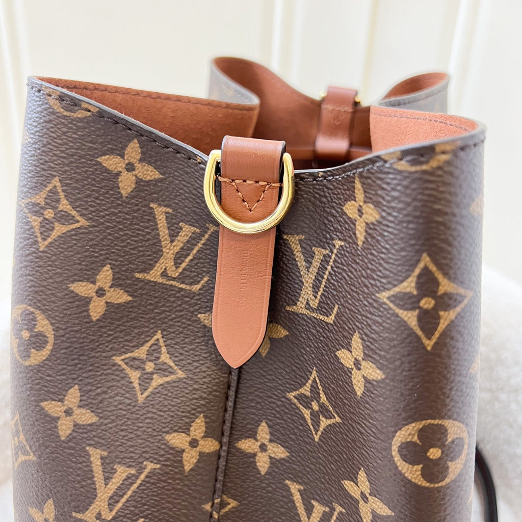 LV Neonoe MM in Monogram Canvas, Caramel Strap and GHW