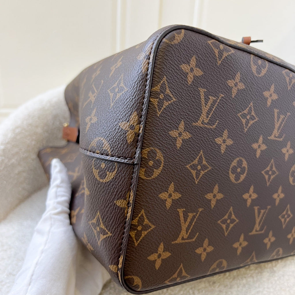 LV Neonoe MM in Monogram Canvas, Caramel Strap and GHW