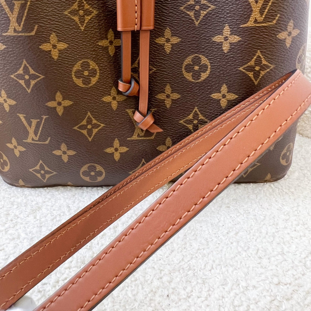 LV Neonoe MM in Monogram Canvas, Caramel Strap and GHW