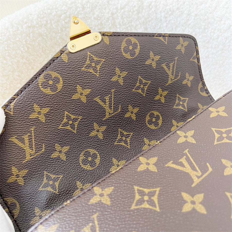 LV Pochette Metis in Monogram Canvas GHW