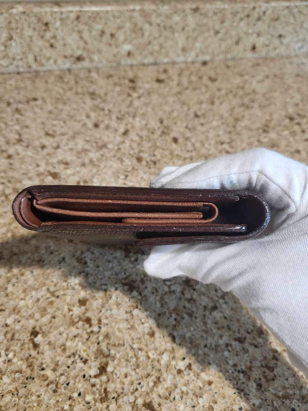 Vintage Alexandra Tri-Fold Mid Sized Wallet