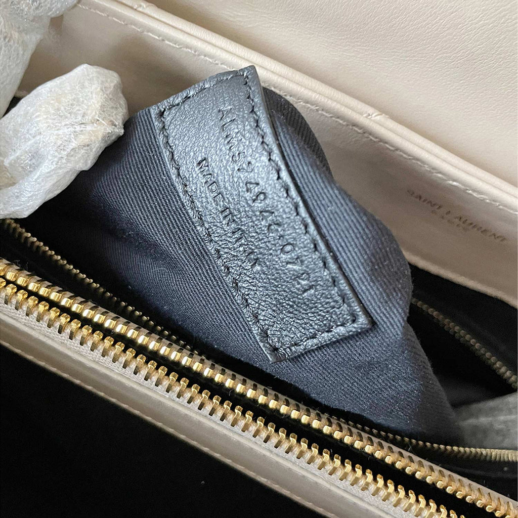 Saint Laurent Medium MatelassÃƒÆ’Ã‚Â© LouLou Bag