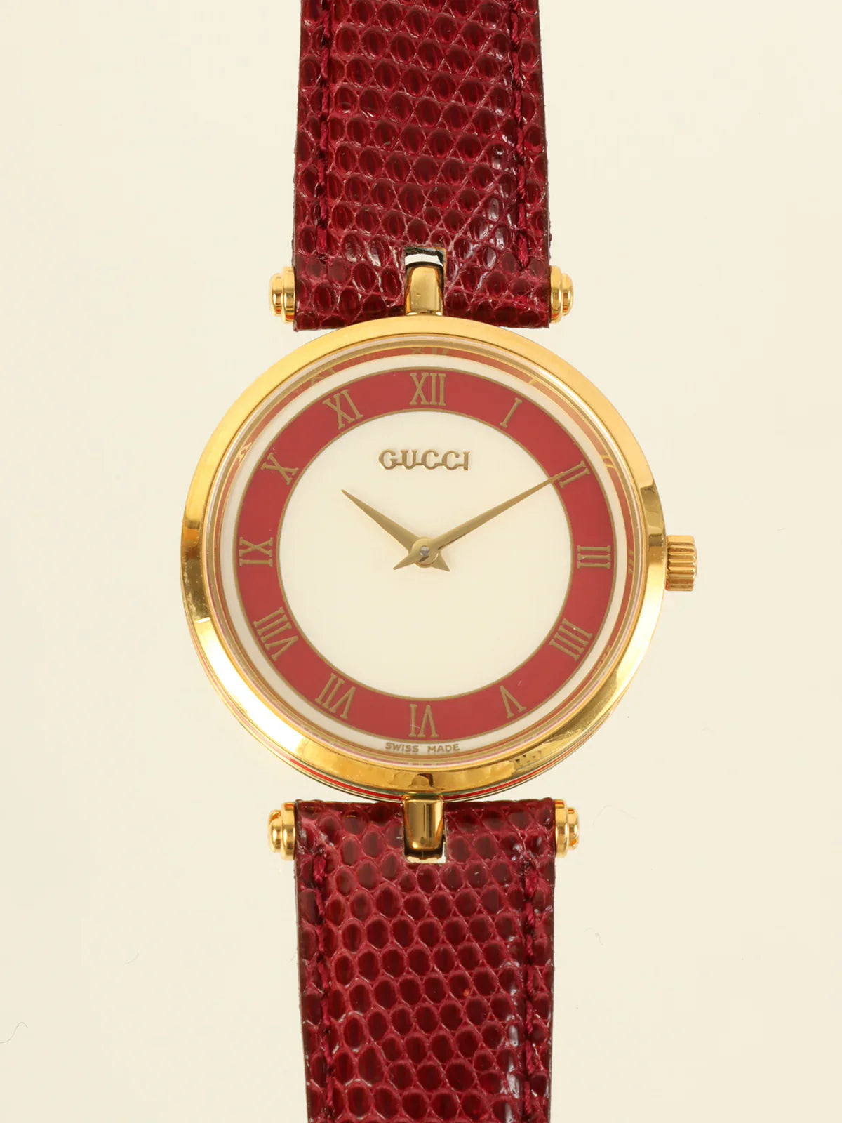 GUCCI Web Detailed Round Logo Watch Bordeaux