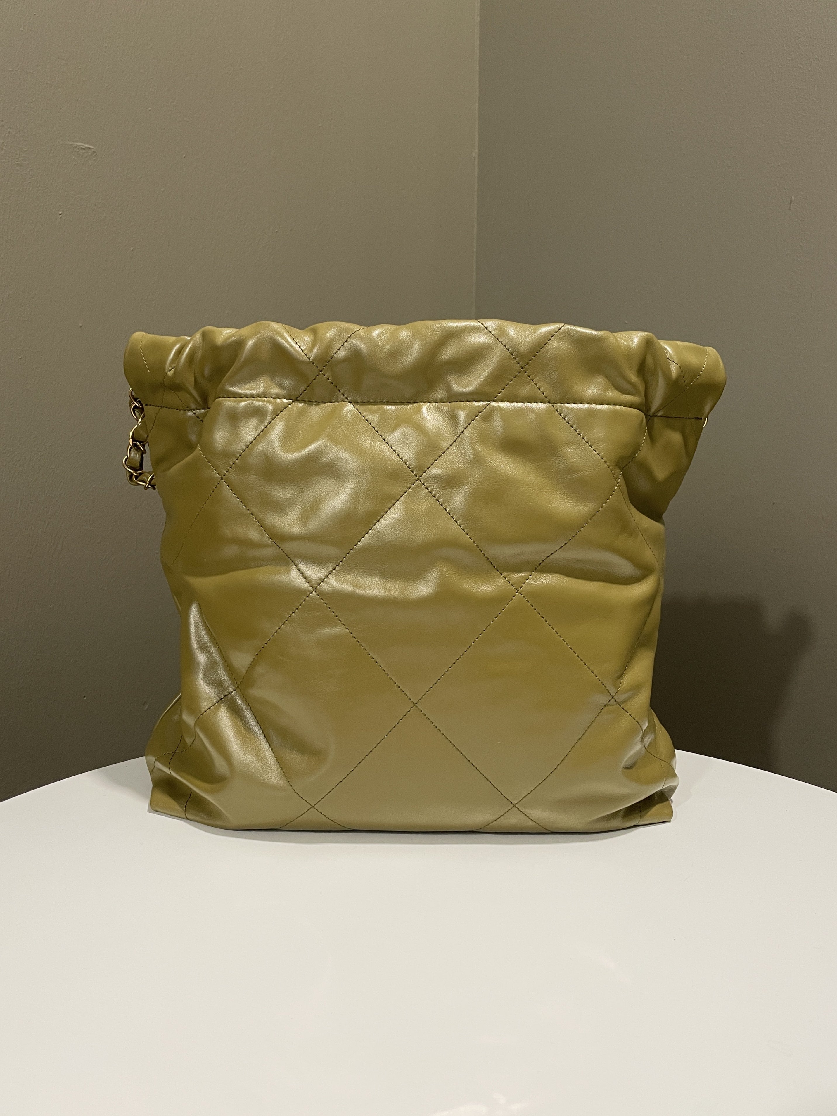 Chanel 22 Small Olive