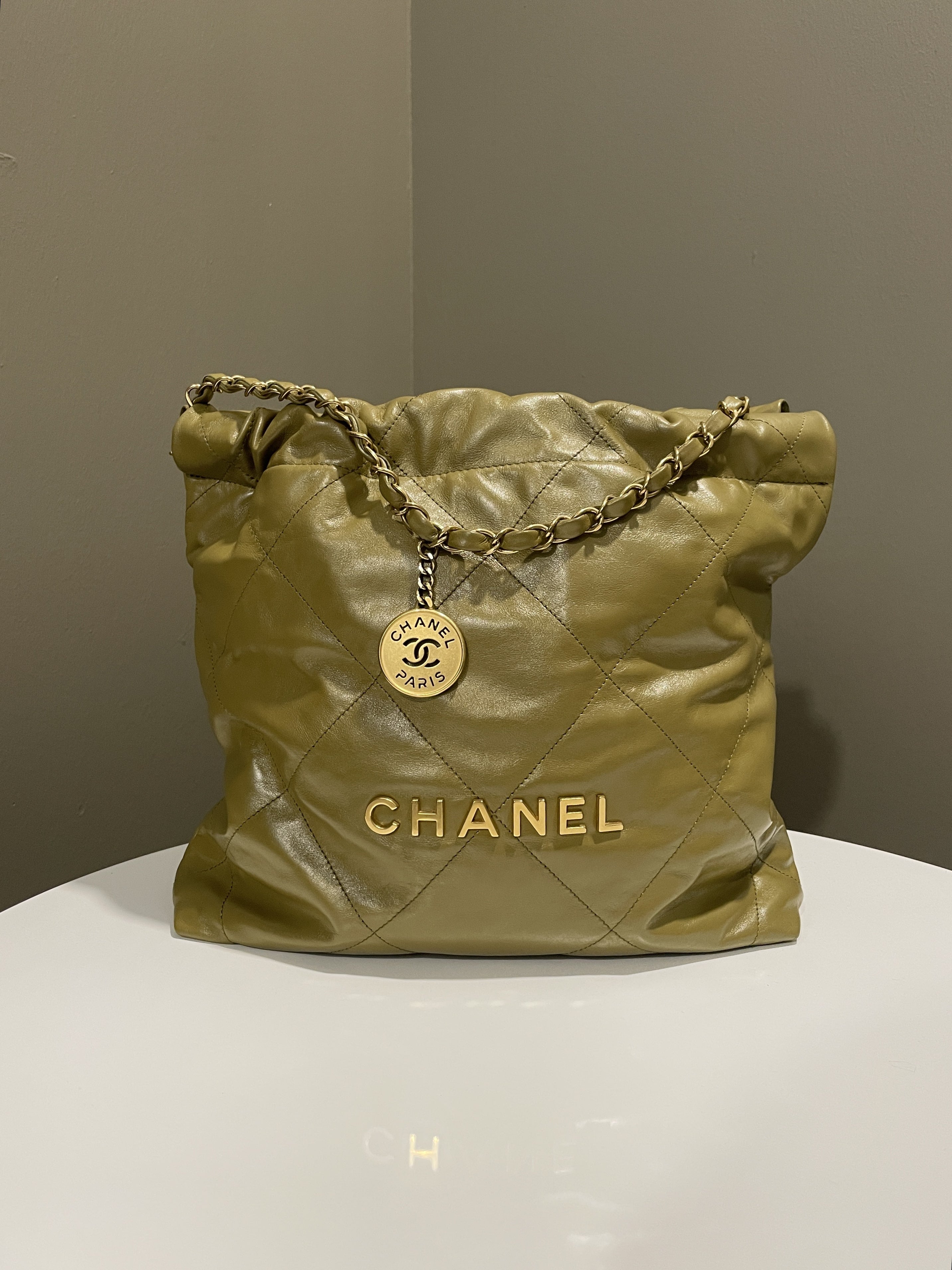 Chanel 22 Small Olive