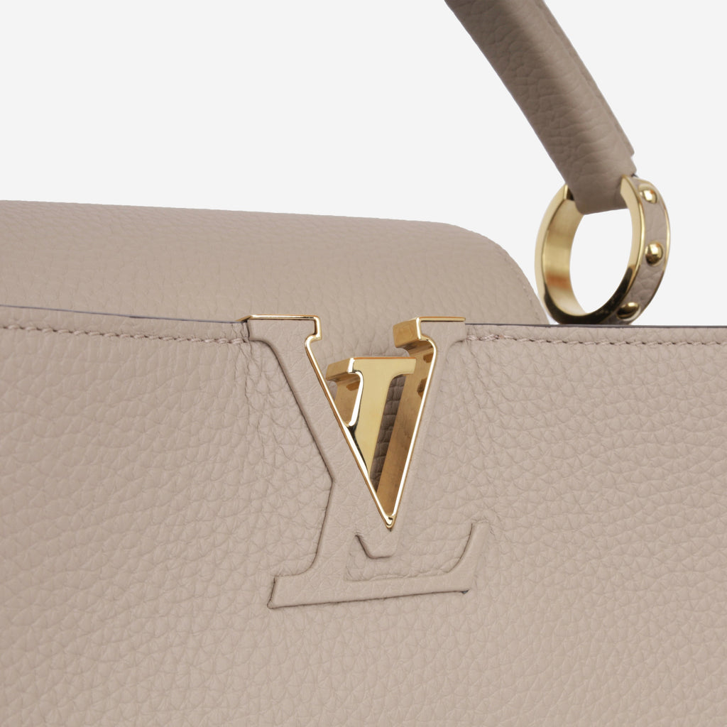 Louis Vuitton Capucines MM