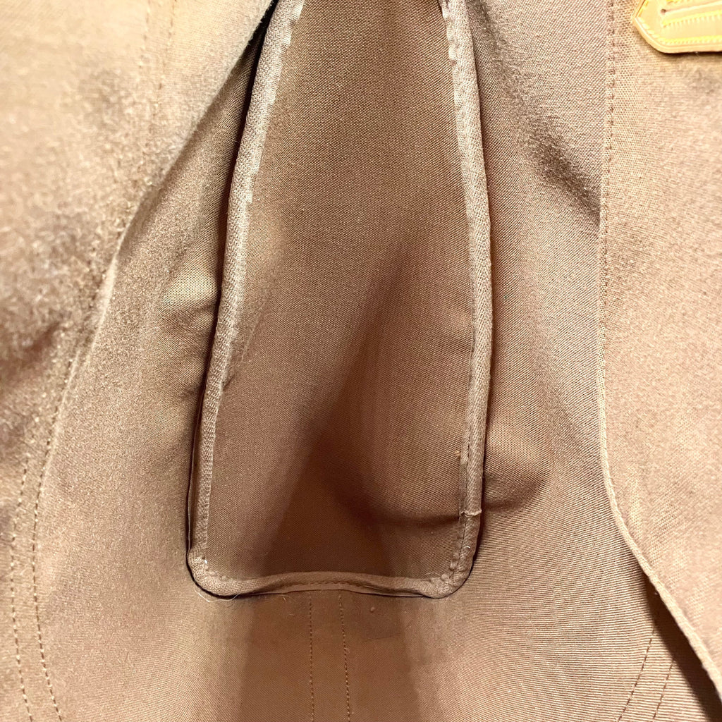 LOUIS VUITTON Monogram flannery