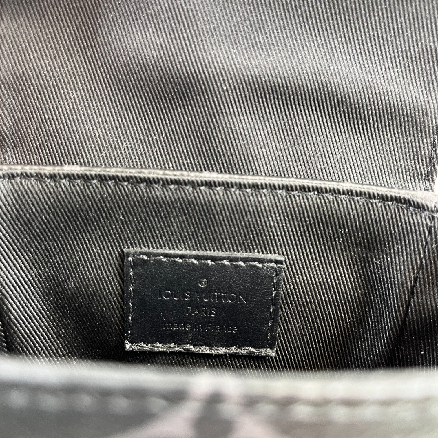 Men's Nano Christopher Messenger Bag Black