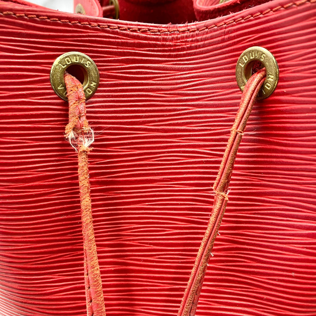 LOUIS VUITTON Epi petit noé