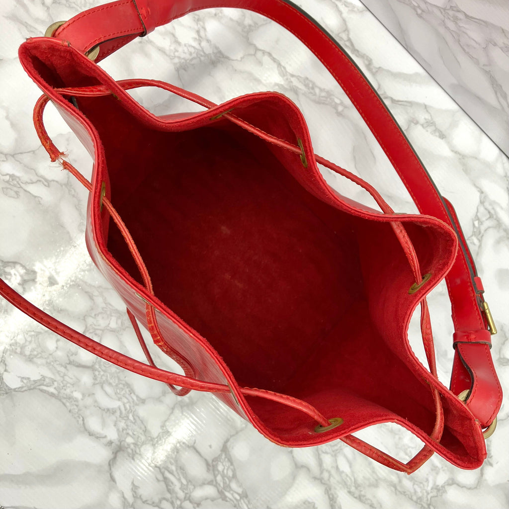 LOUIS VUITTON Epi petit noé