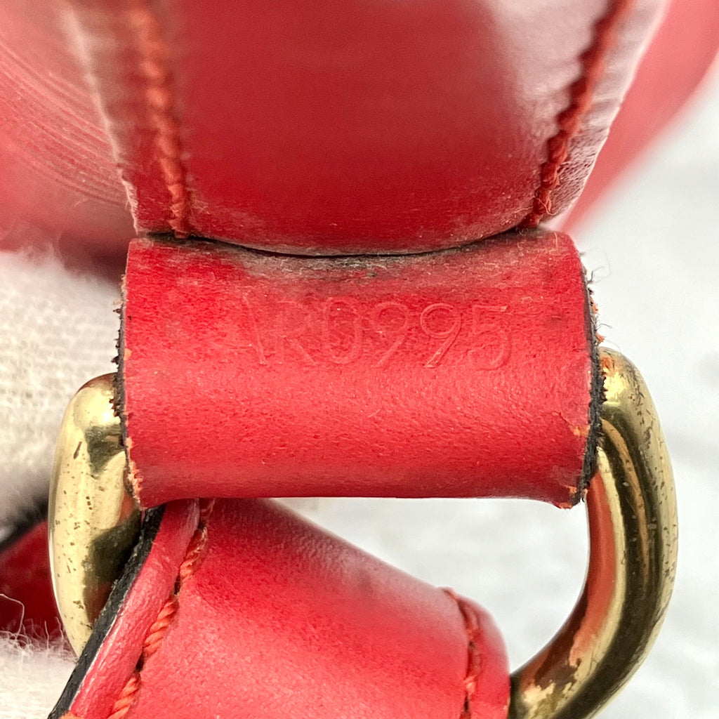 LOUIS VUITTON Epi petit noé