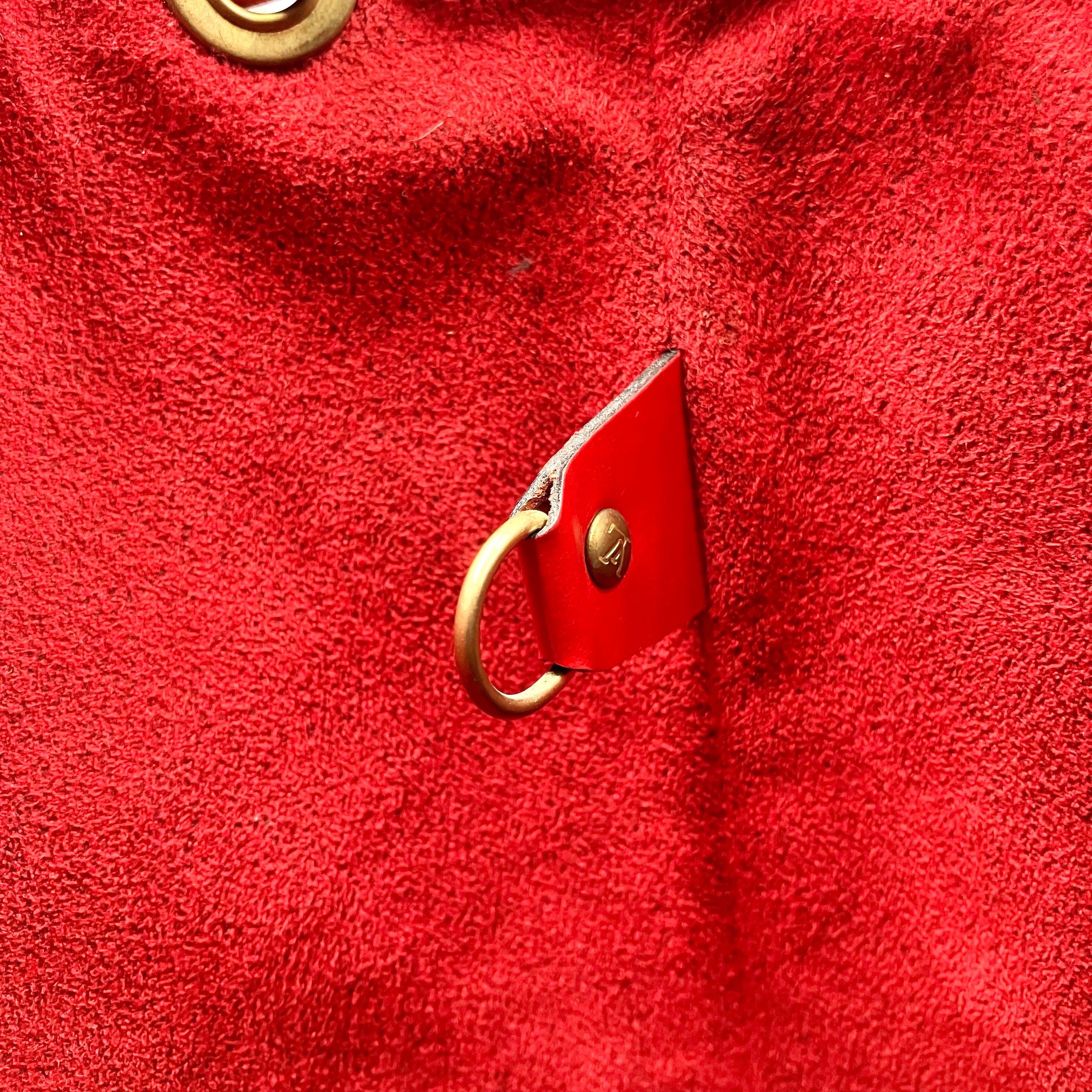 LOUIS VUITTON Epi petit noé