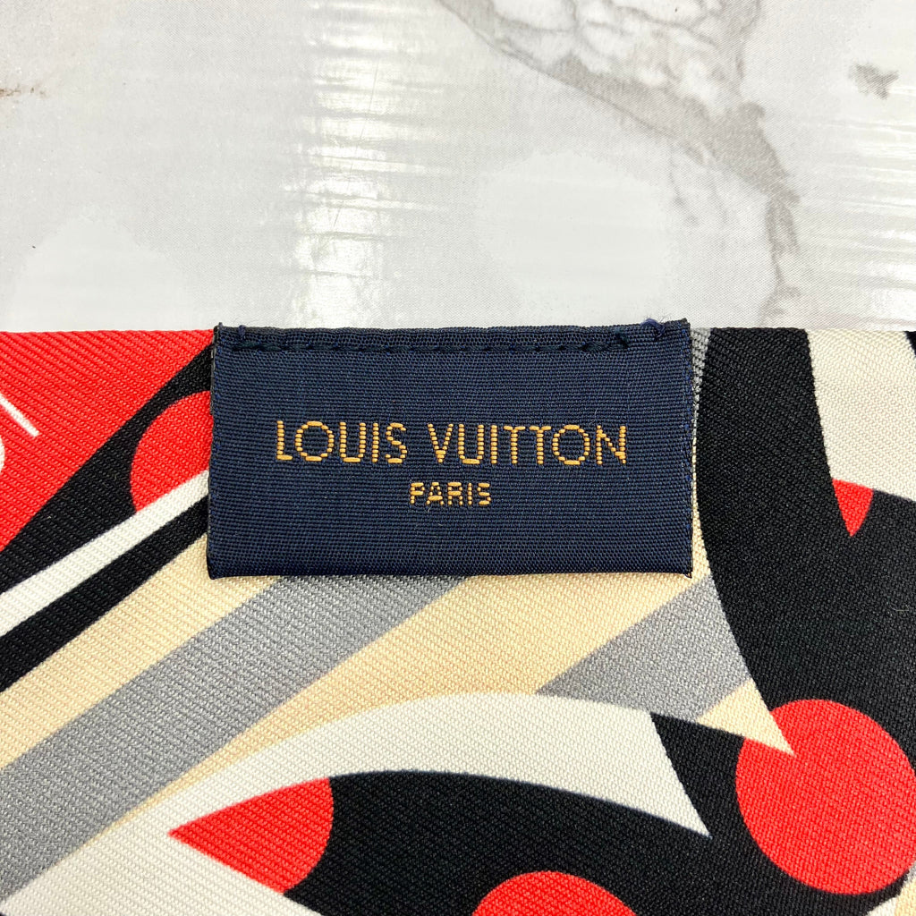 LOUIS  VUITTON Twilly