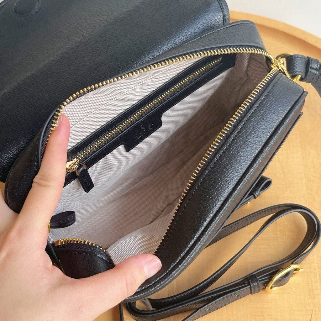 GC700 Ophidia Medium Shoulder Bag / 10.2x6.7x2.7inch