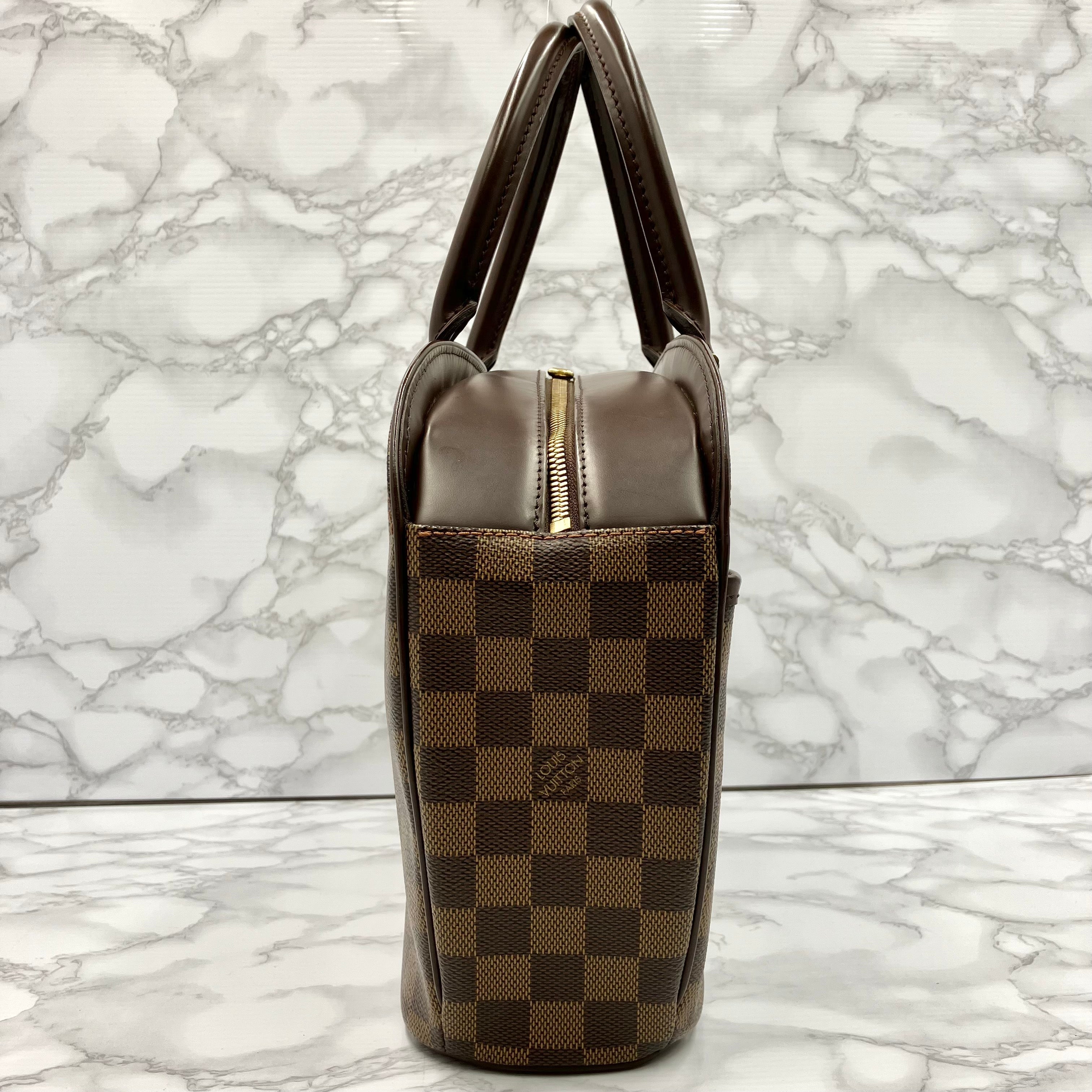 LOUIS VUITTON Damier Sarrià orisontal