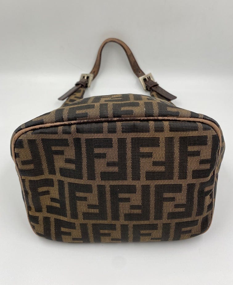 Fendi Zucca Hobo Bag in brown Zucca canvas
