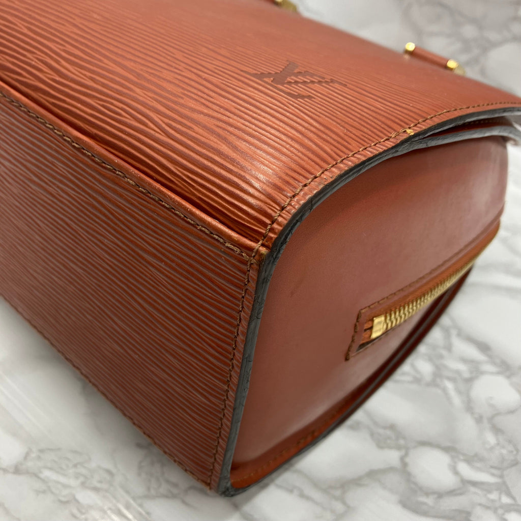 LOUIS VUITTON Epi Pont Neuf