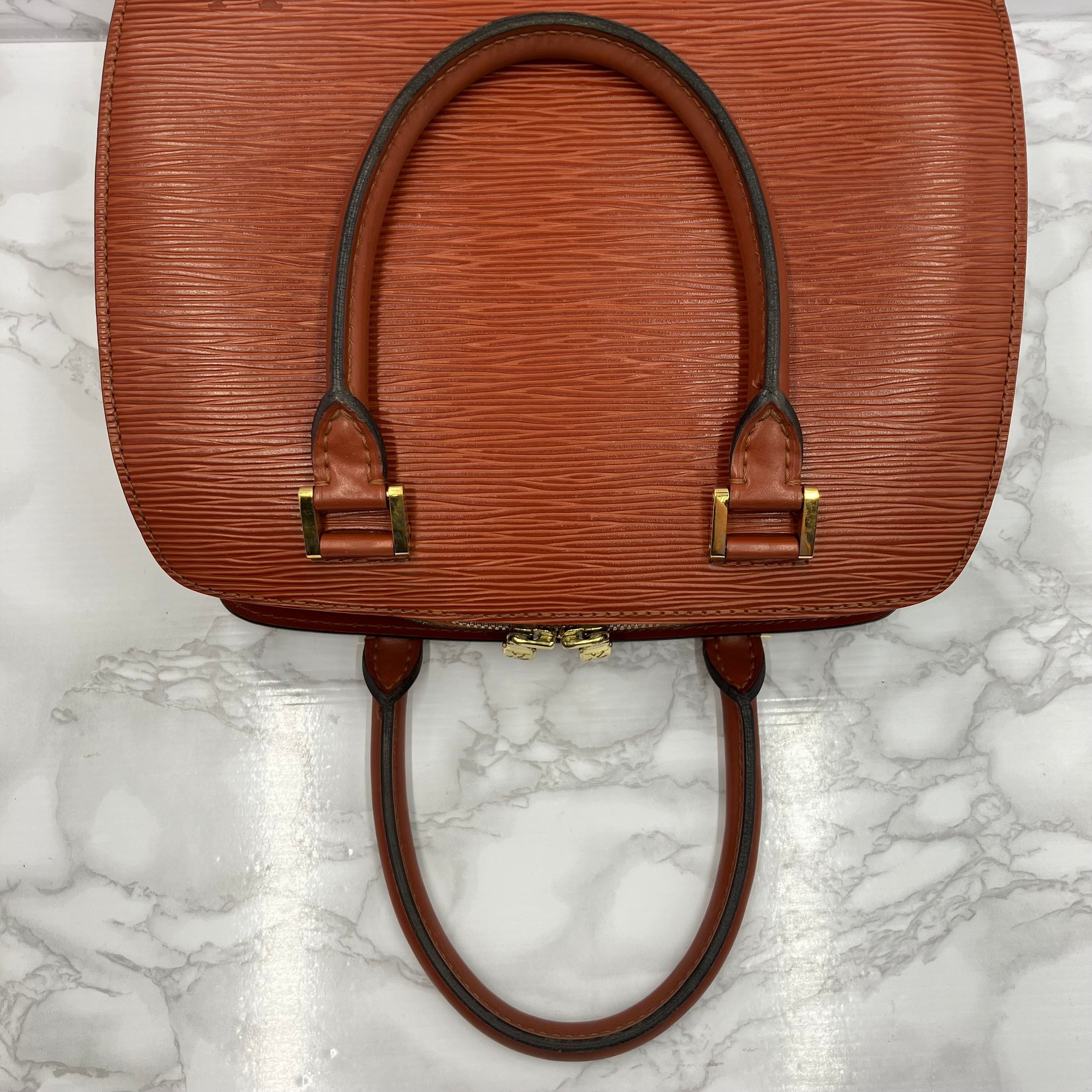 LOUIS VUITTON Epi Pont Neuf