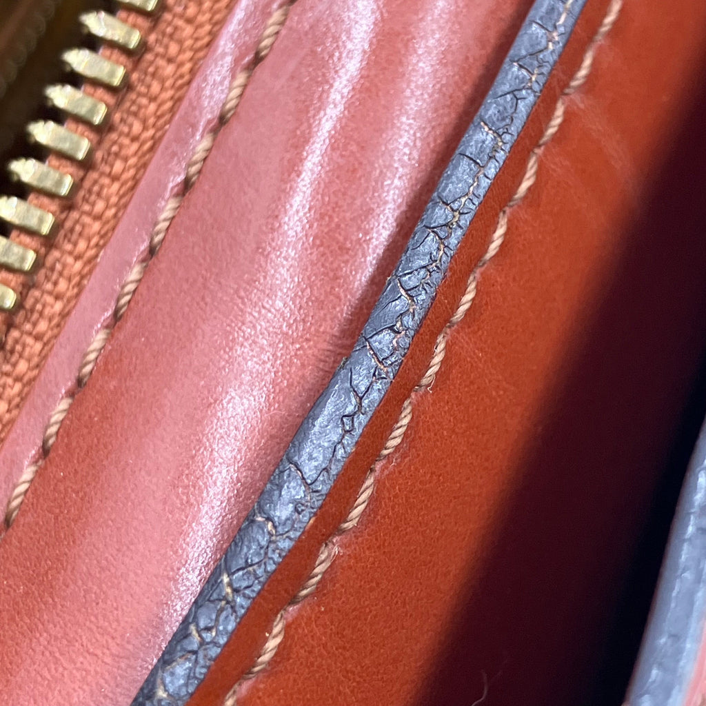 LOUIS VUITTON Epi Pont Neuf