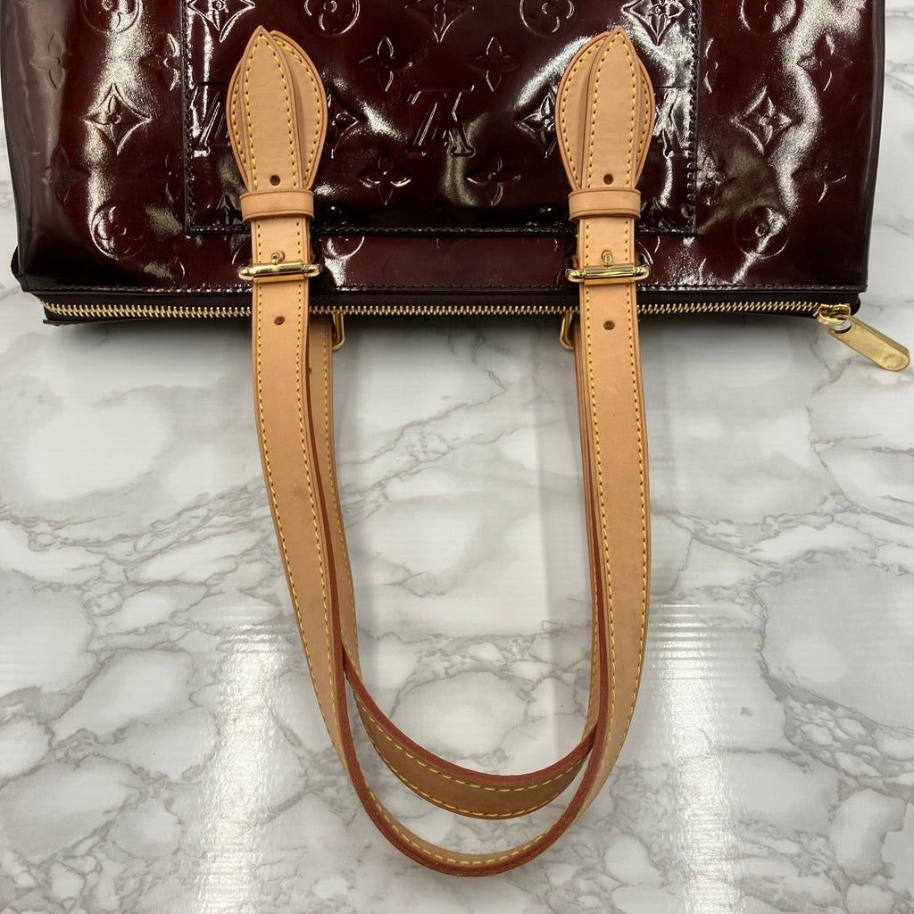 LOUIS VUITTON vernis rosewood avenue handbag