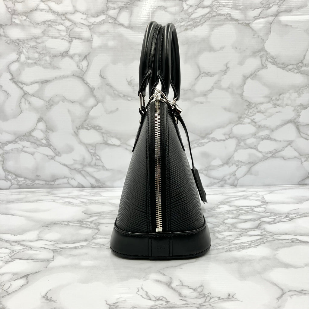 Louis Vuitton  Epi Alma BB
