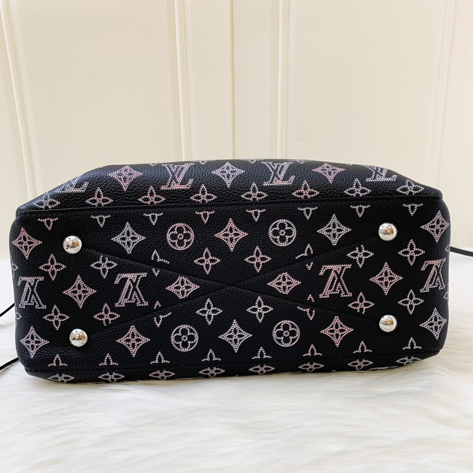 LV Bella Tote in Mahina Leather Black and Light Pink Mahina Leather