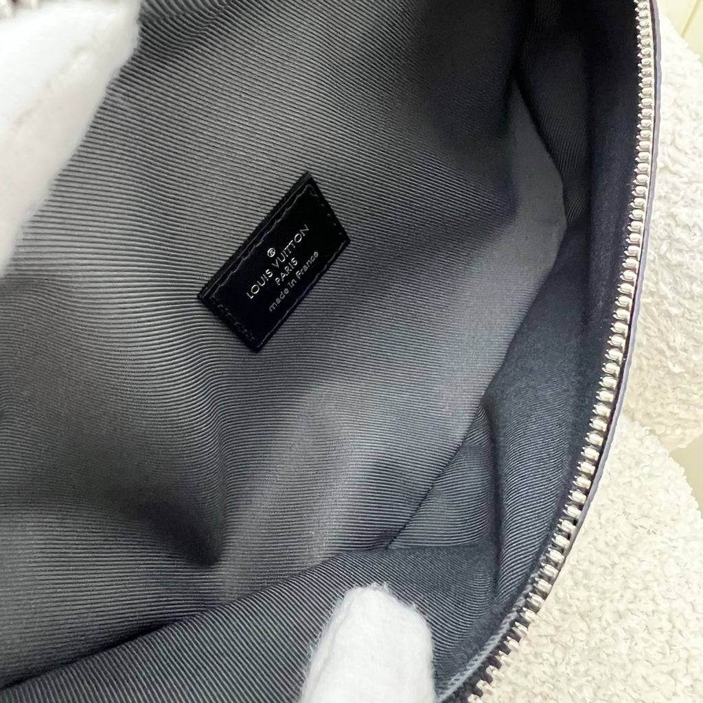 LV Discovery Bumbag in Limited Edition Damier Graphite Canvas and SHW