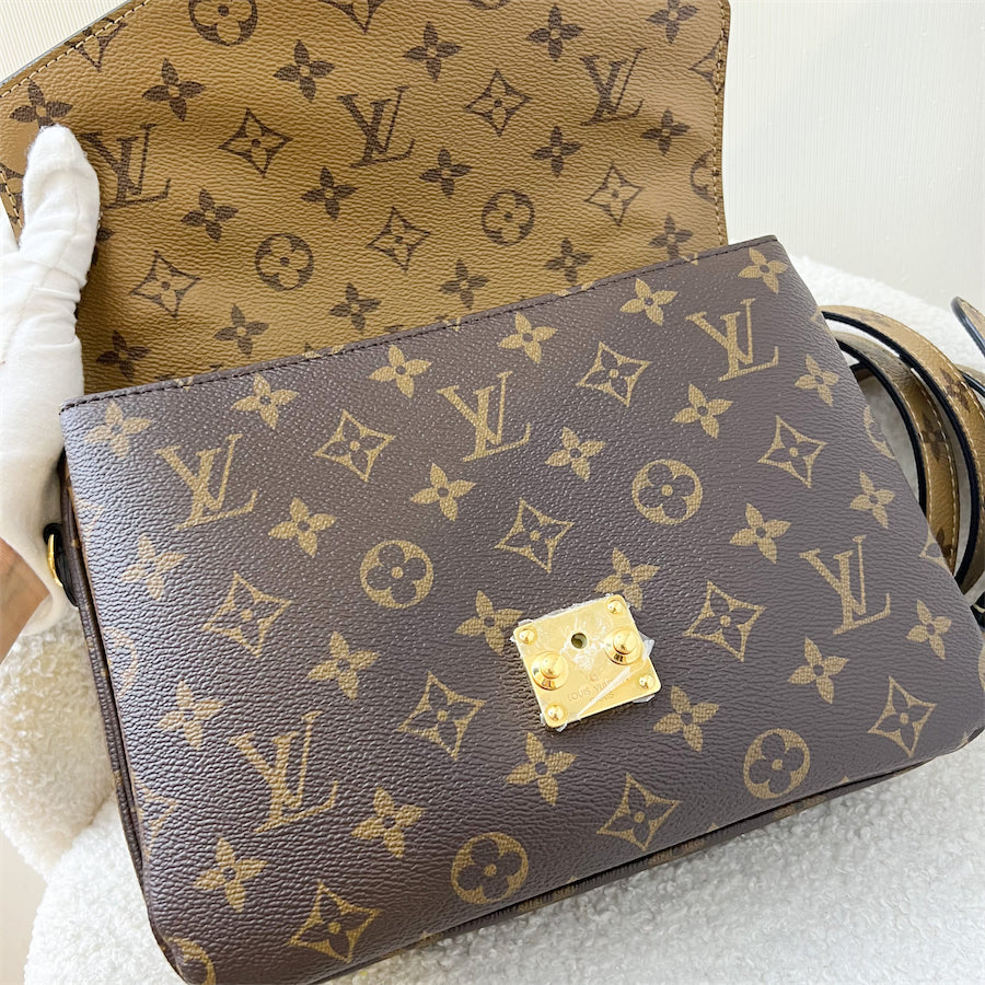 LV Pochette Metis in Reverse Monogram Canvas, Black Leather and GHW