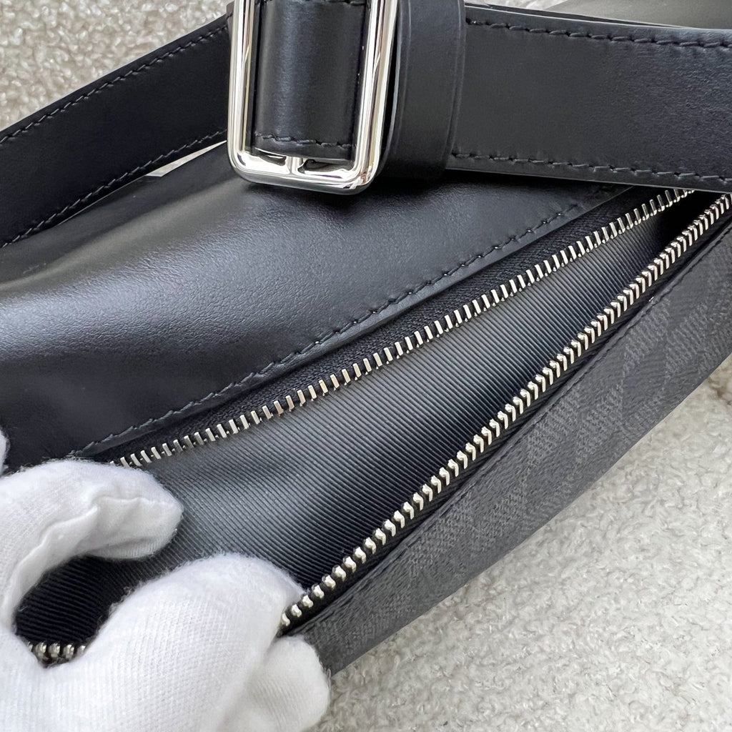 LV Discovery Bumbag in Limited Edition Damier Graphite Canvas and SHW