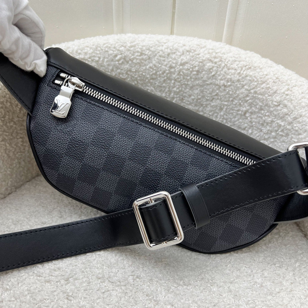 LV Discovery Bumbag in Limited Edition Damier Graphite Canvas and SHW