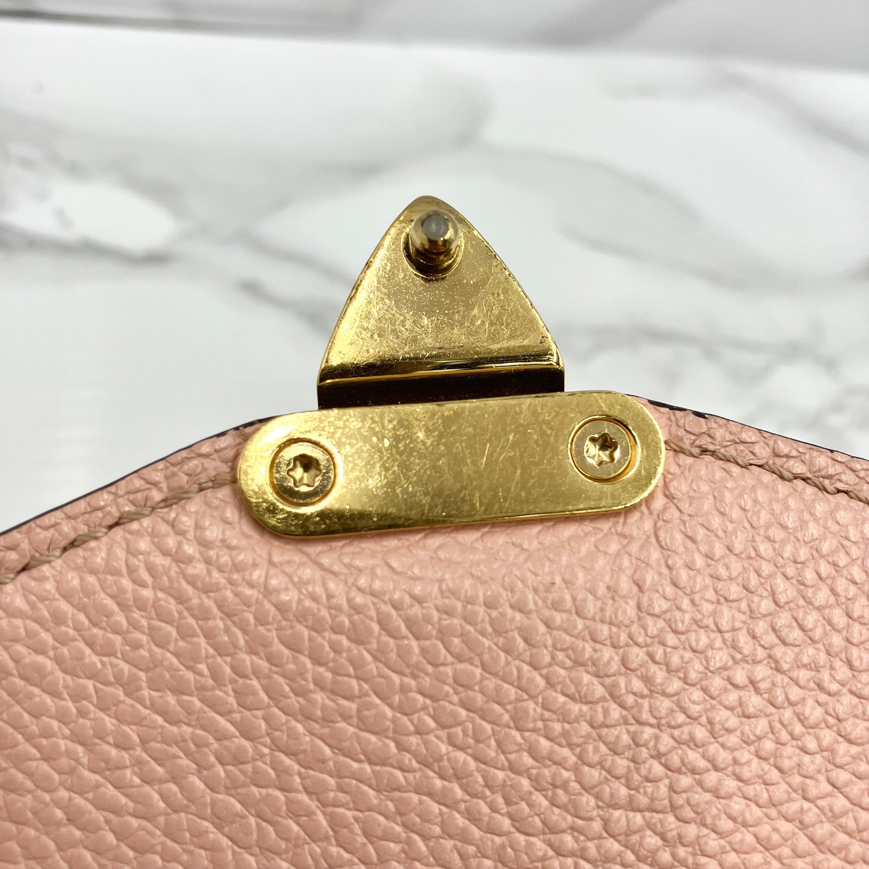 Louis Vuitton Amplant Pochette Metis