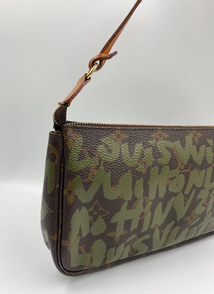 Louis Vuitton Monogram Stephen Sprouse Graffiti Pochette