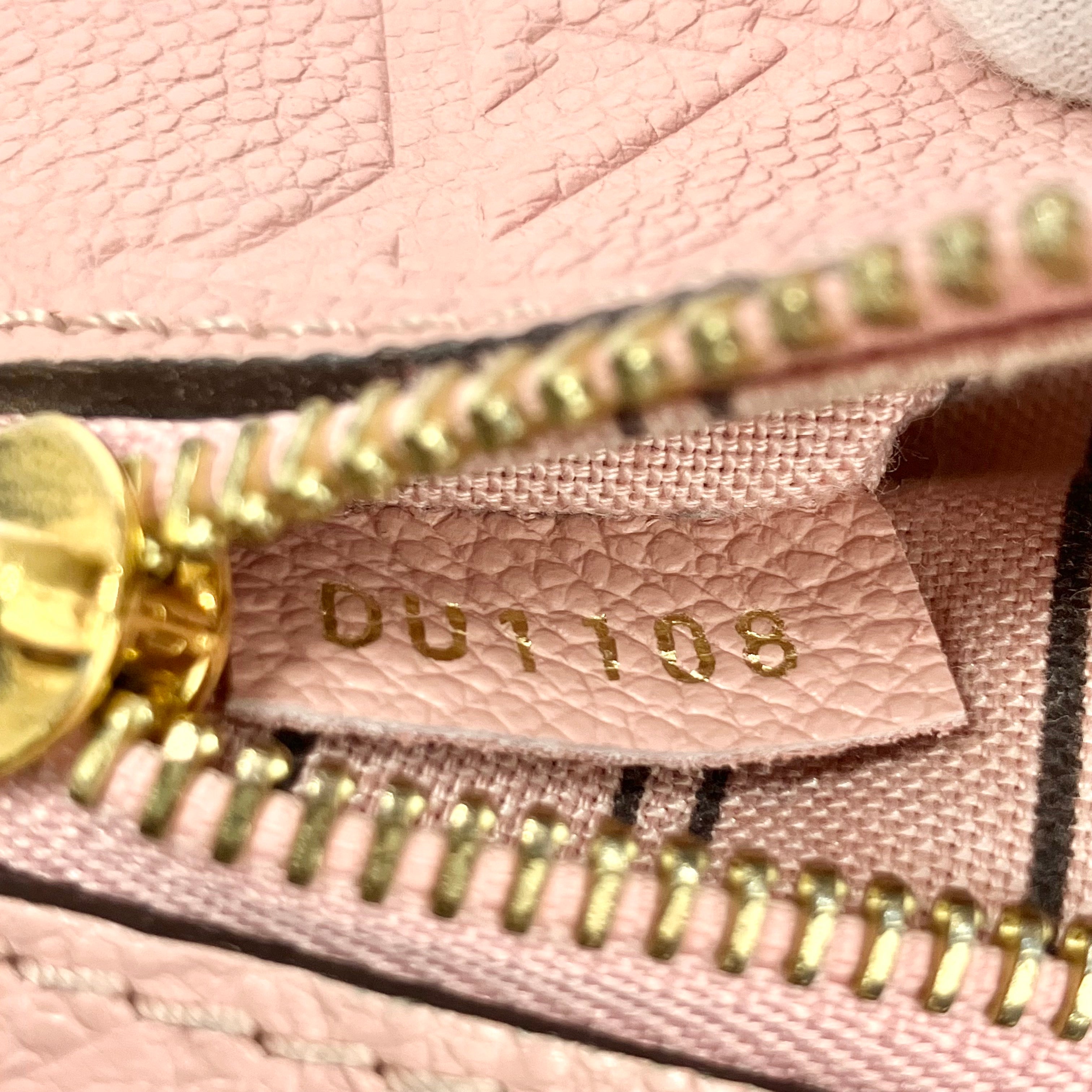 Louis Vuitton Amplant Pochette Metis